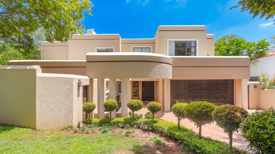 To Let 5 Bedroom Property for Rent in Dainfern Golf Estate Gauteng