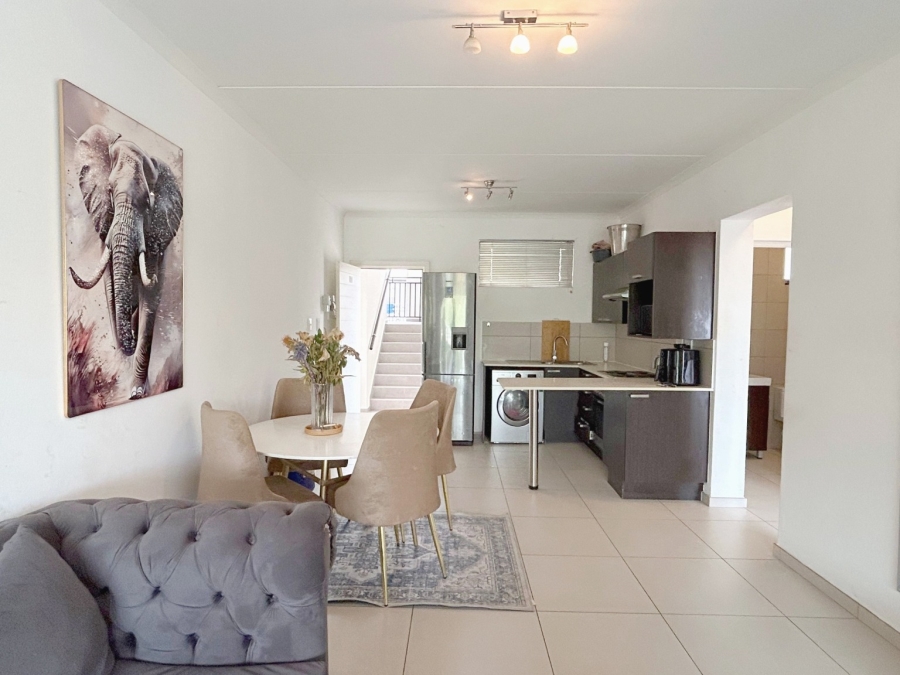 1 Bedroom Property for Sale in Fourways Gauteng