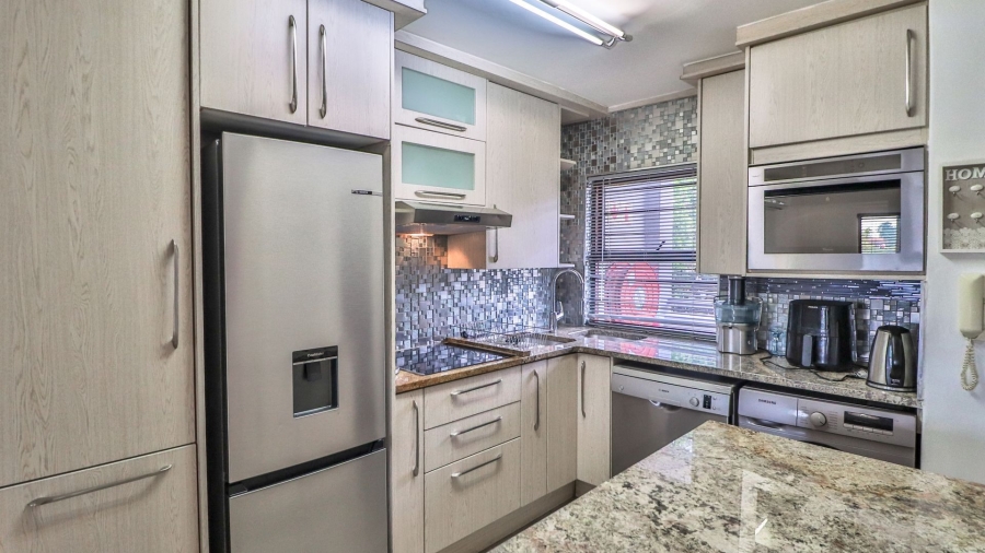 1 Bedroom Property for Sale in Sandown Gauteng