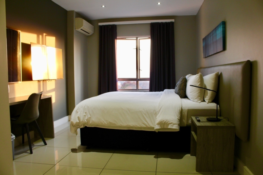 To Let 1 Bedroom Property for Rent in Rosebank Gauteng