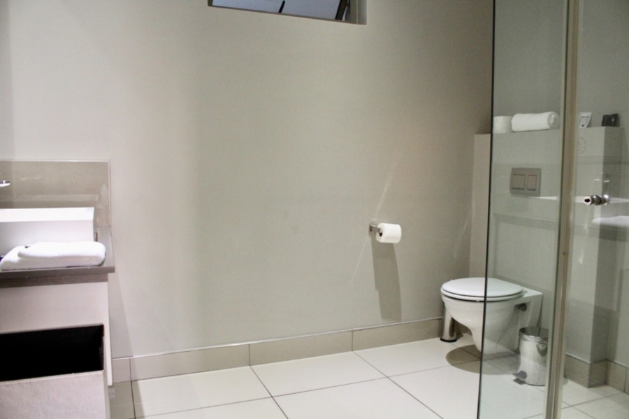 To Let 1 Bedroom Property for Rent in Rosebank Gauteng