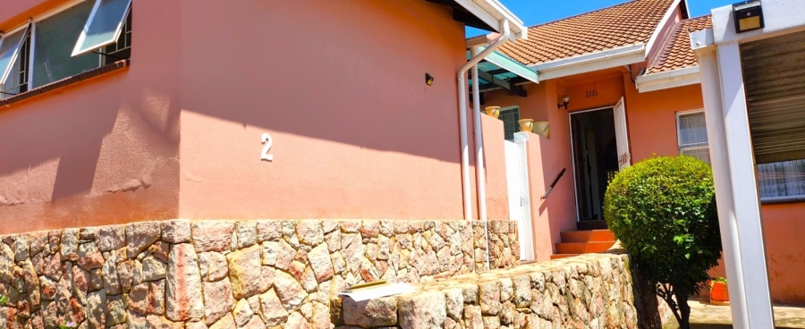 3 Bedroom Property for Sale in Mulbarton Gauteng