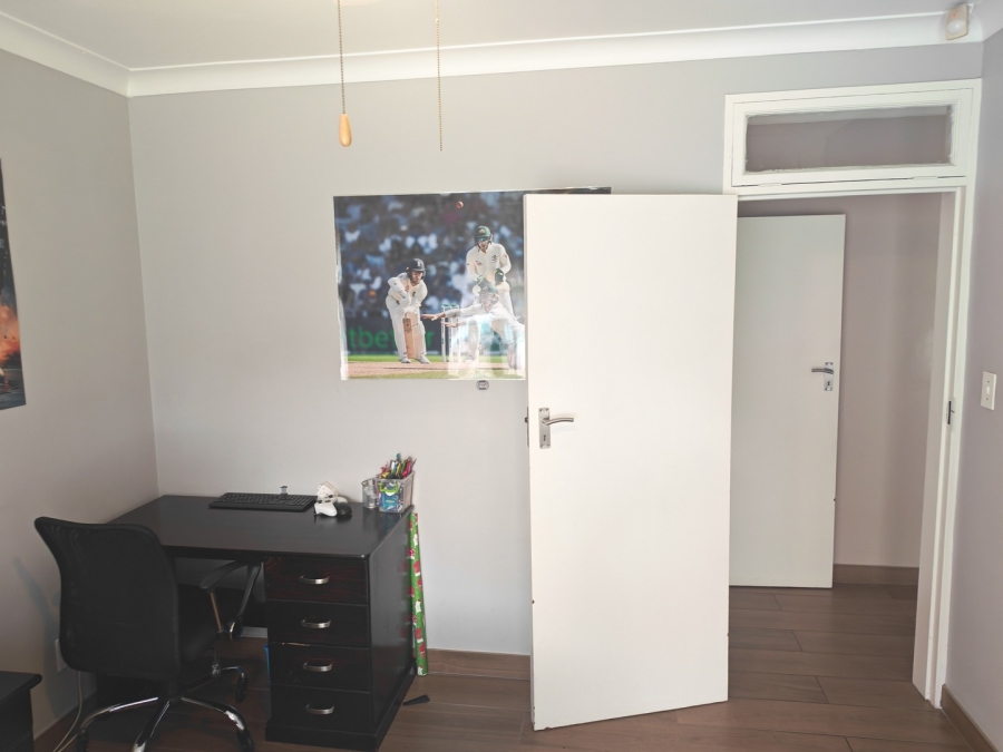 4 Bedroom Property for Sale in Randhart Gauteng