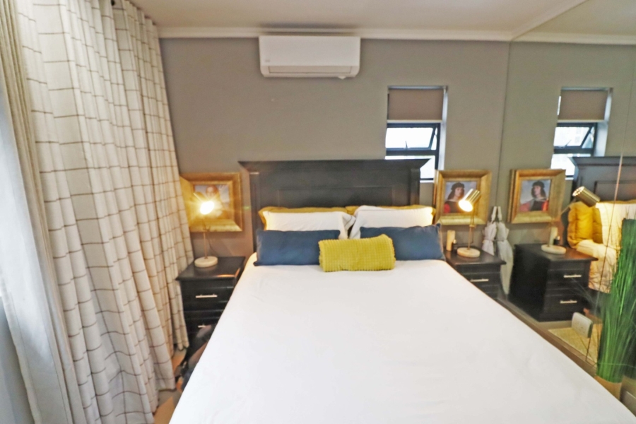 2 Bedroom Property for Sale in Bryanston Gauteng