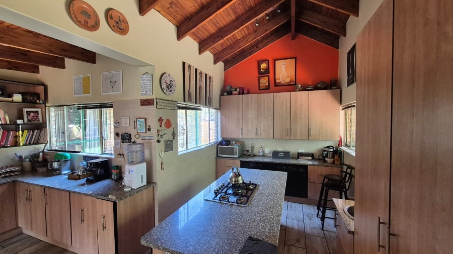 3 Bedroom Property for Sale in Eldoraigne Gauteng