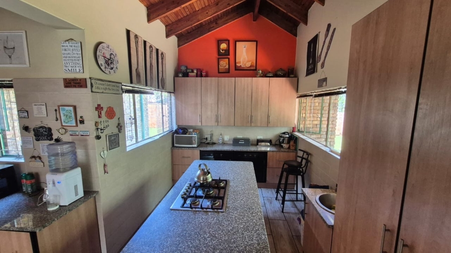 3 Bedroom Property for Sale in Eldoraigne Gauteng