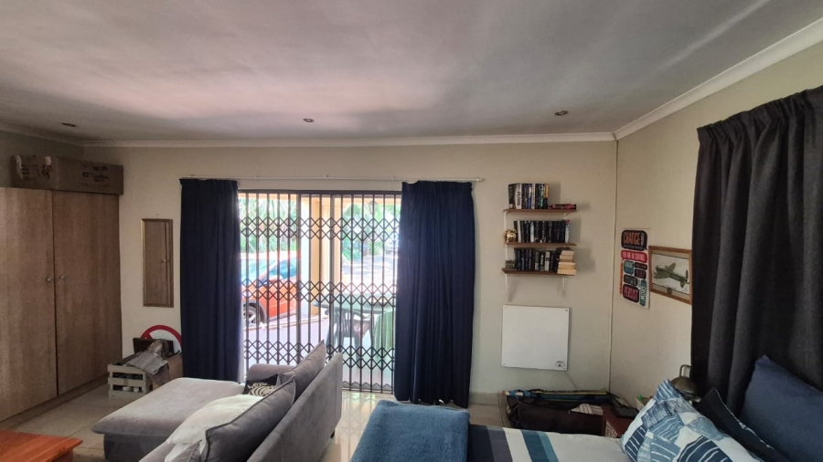 3 Bedroom Property for Sale in Eldoraigne Gauteng