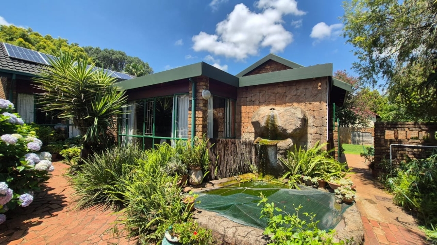 3 Bedroom Property for Sale in Eldoraigne Gauteng