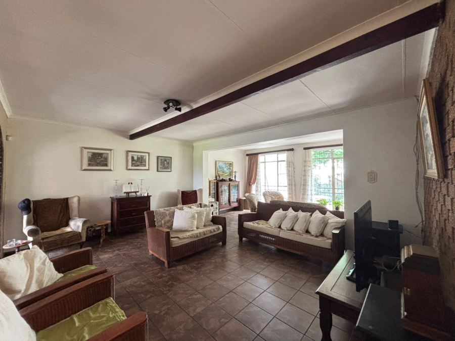 3 Bedroom Property for Sale in Strubenvale Gauteng