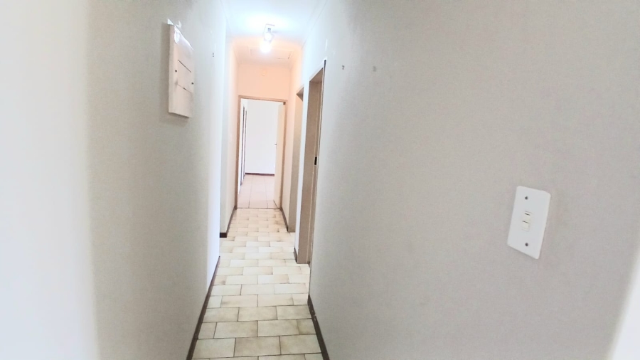 3 Bedroom Property for Sale in Wierda Park Gauteng