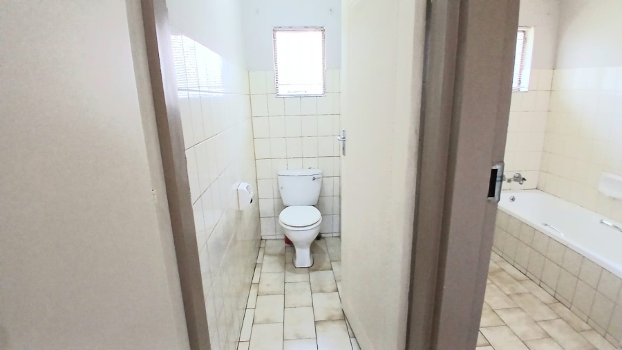 3 Bedroom Property for Sale in Wierda Park Gauteng