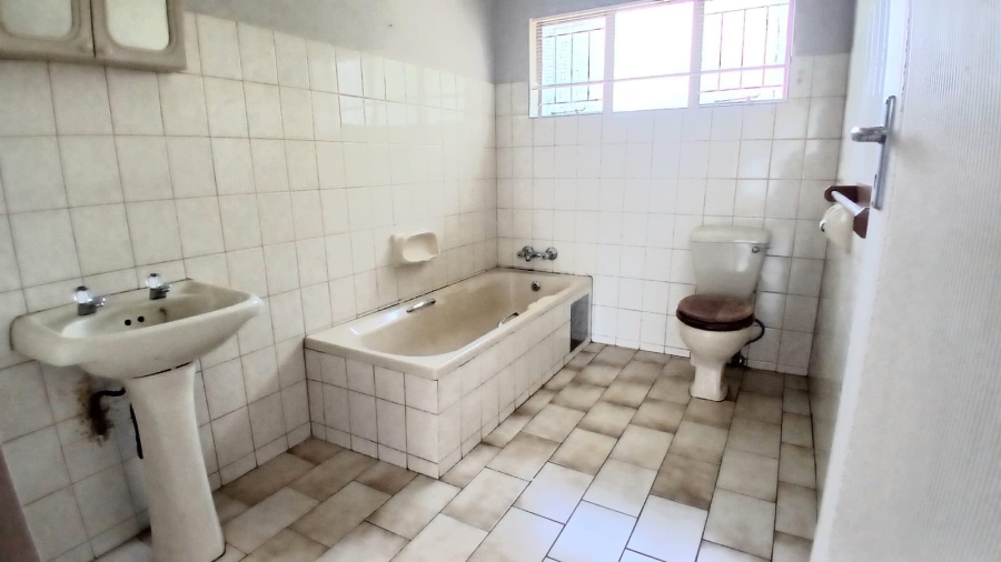 3 Bedroom Property for Sale in Wierda Park Gauteng
