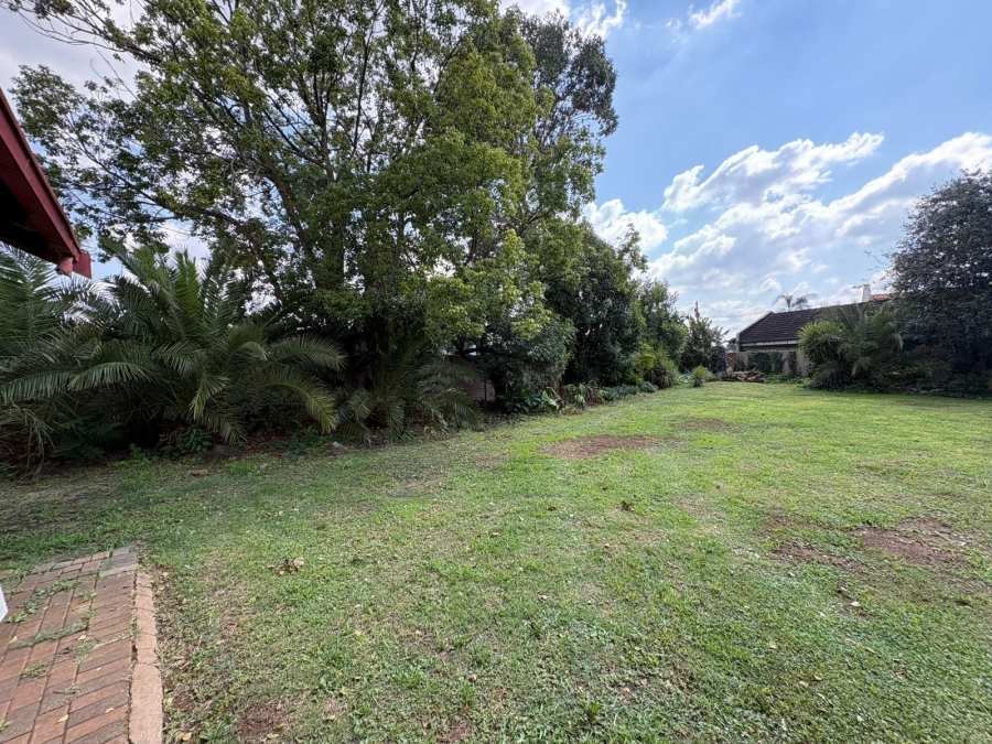 3 Bedroom Property for Sale in Wierda Park Gauteng