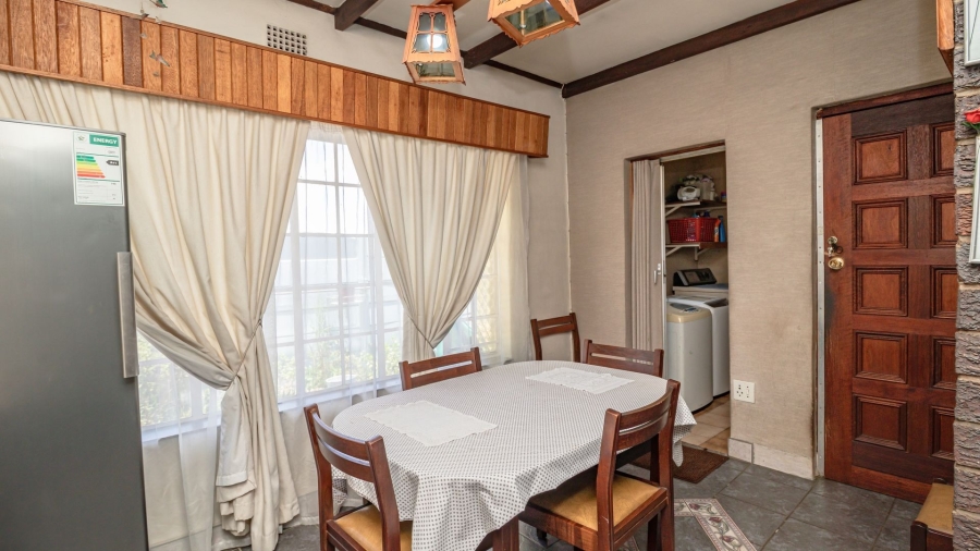 3 Bedroom Property for Sale in Bonaero Park Gauteng