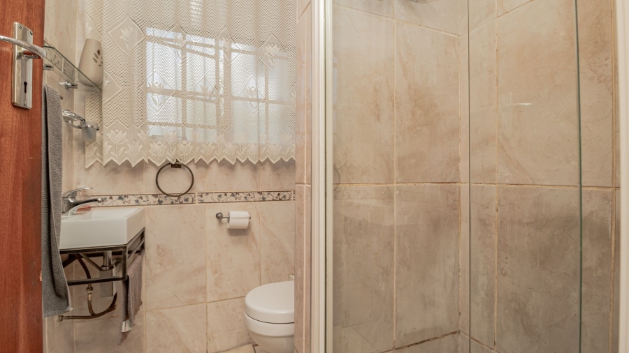 3 Bedroom Property for Sale in Bonaero Park Gauteng