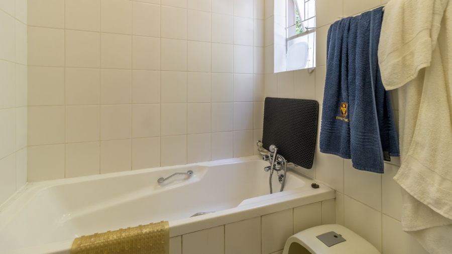 4 Bedroom Property for Sale in Noordhang Gauteng