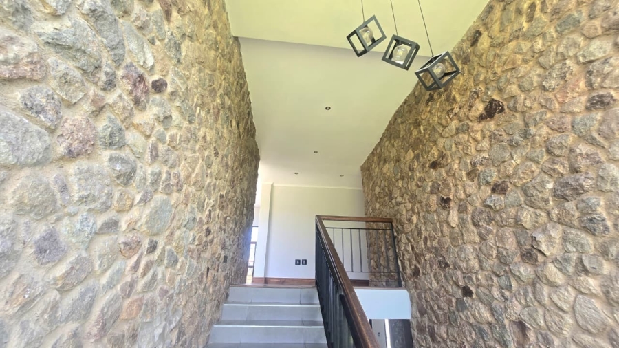 4 Bedroom Property for Sale in Blue Valley Golf Estate Gauteng