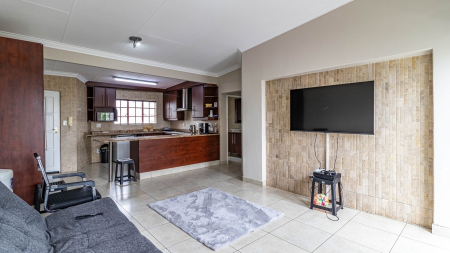 2 Bedroom Property for Sale in Morningside Gauteng