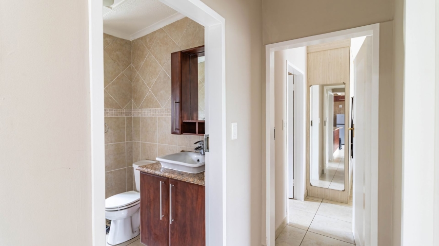 2 Bedroom Property for Sale in Morningside Gauteng