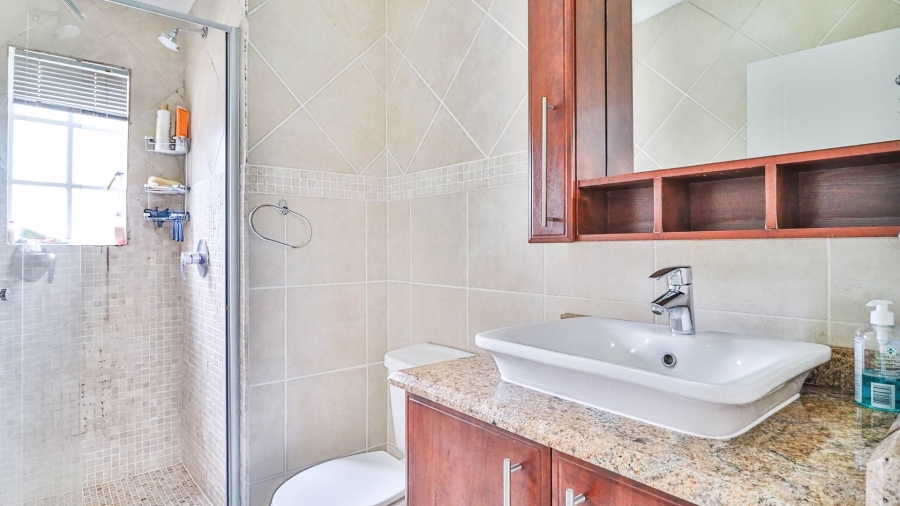 2 Bedroom Property for Sale in Morningside Gauteng