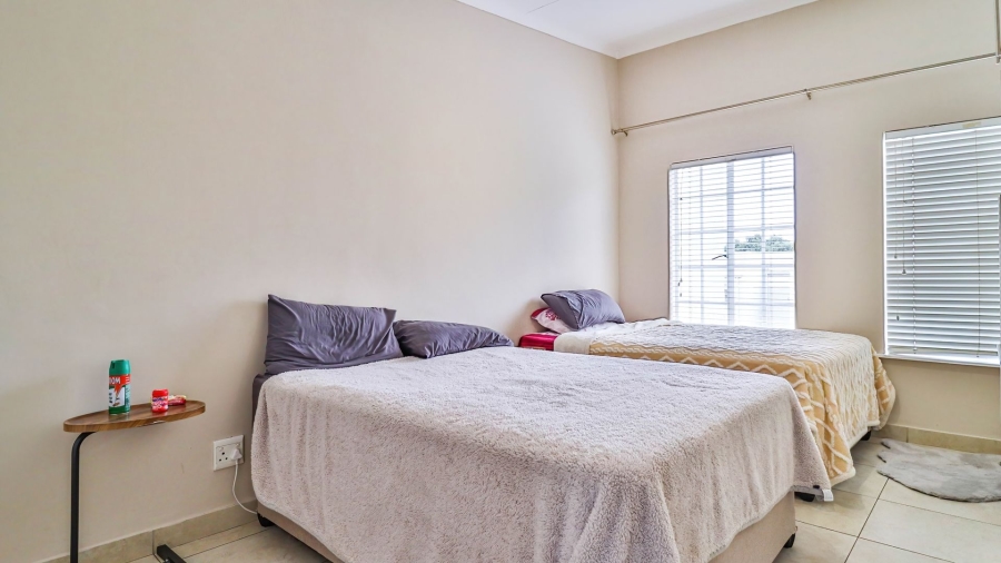 2 Bedroom Property for Sale in Morningside Gauteng