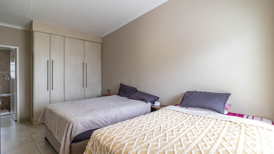 2 Bedroom Property for Sale in Morningside Gauteng