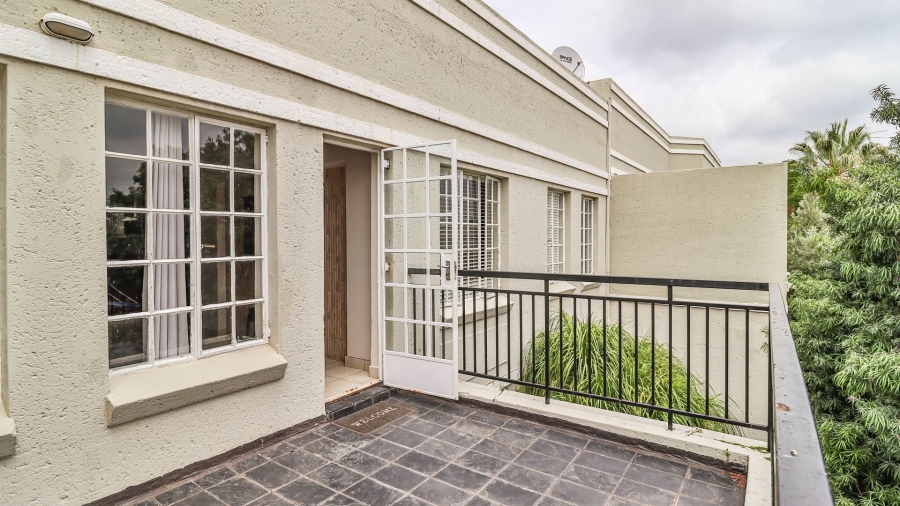 2 Bedroom Property for Sale in Morningside Gauteng