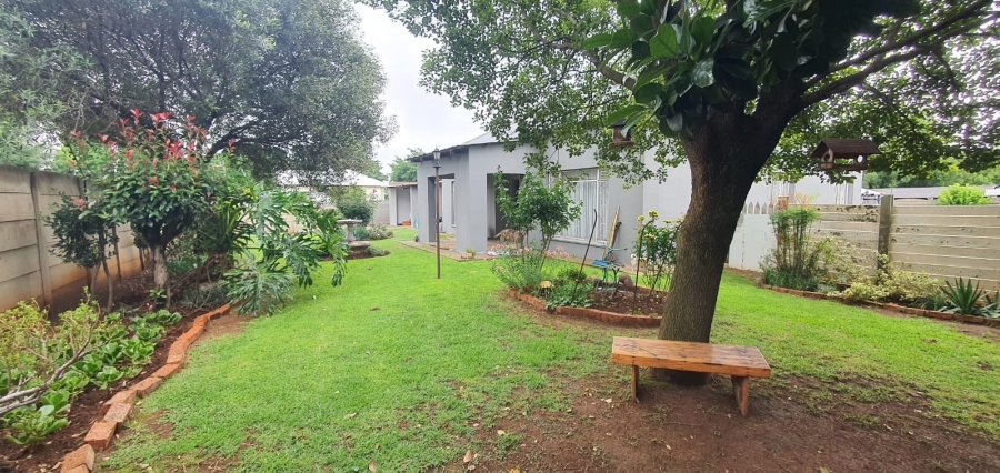To Let 3 Bedroom Property for Rent in Brakpan Central Gauteng