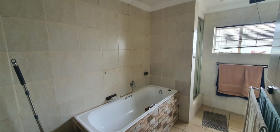 To Let 3 Bedroom Property for Rent in Brakpan Central Gauteng