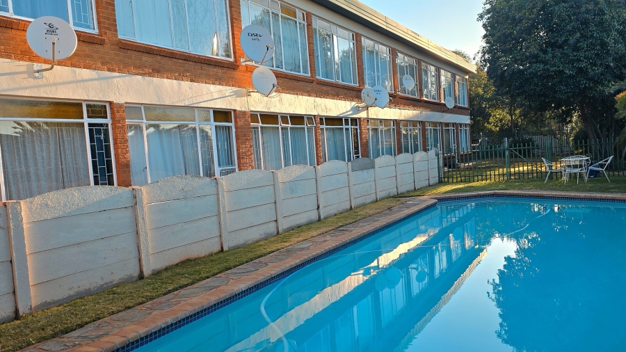 2 Bedroom Property for Sale in Eldoraigne Gauteng