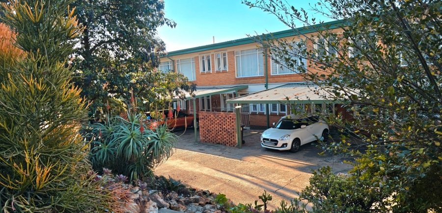 2 Bedroom Property for Sale in Eldoraigne Gauteng