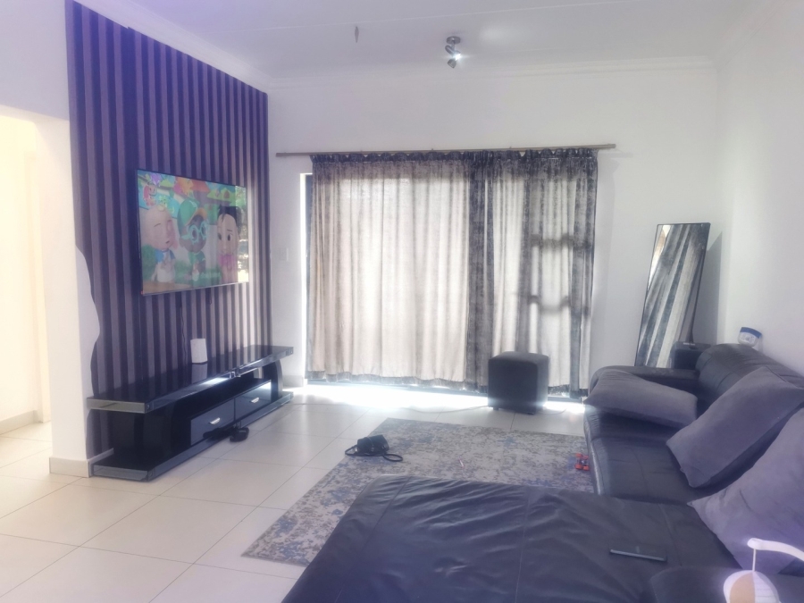 2 Bedroom Property for Sale in Witfield Gauteng