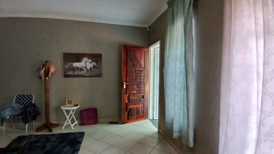 4 Bedroom Property for Sale in Brackendowns Gauteng