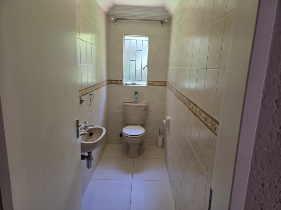 4 Bedroom Property for Sale in Eldoraigne Gauteng