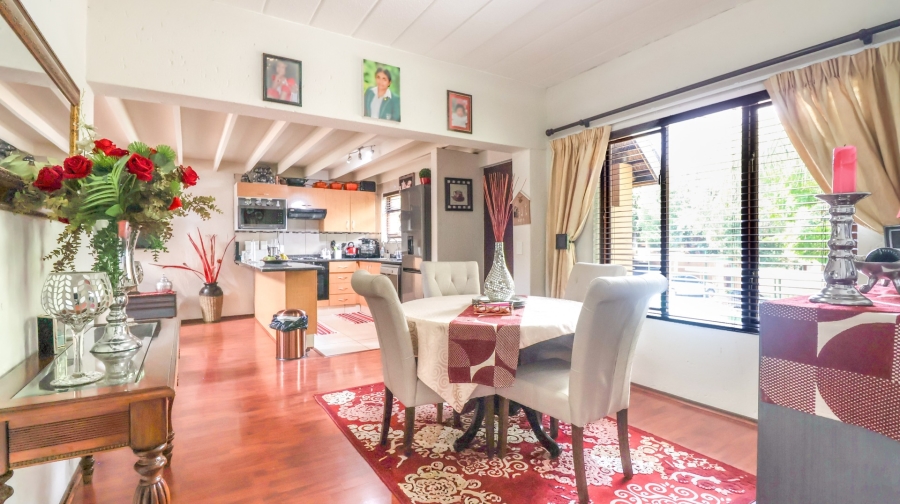 2 Bedroom Property for Sale in Douglasdale Gauteng