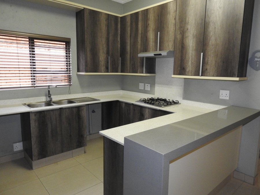 To Let 3 Bedroom Property for Rent in Ravenswood Gauteng