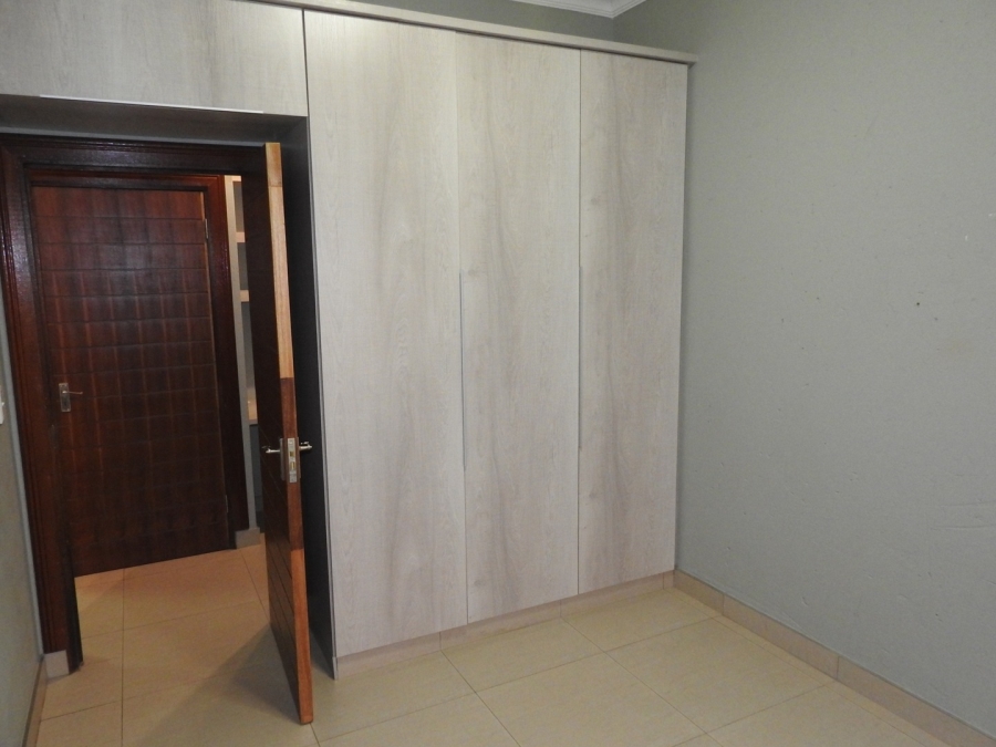 To Let 3 Bedroom Property for Rent in Ravenswood Gauteng