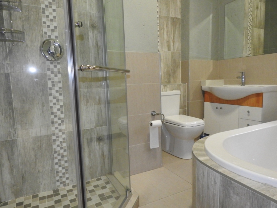 To Let 3 Bedroom Property for Rent in Ravenswood Gauteng