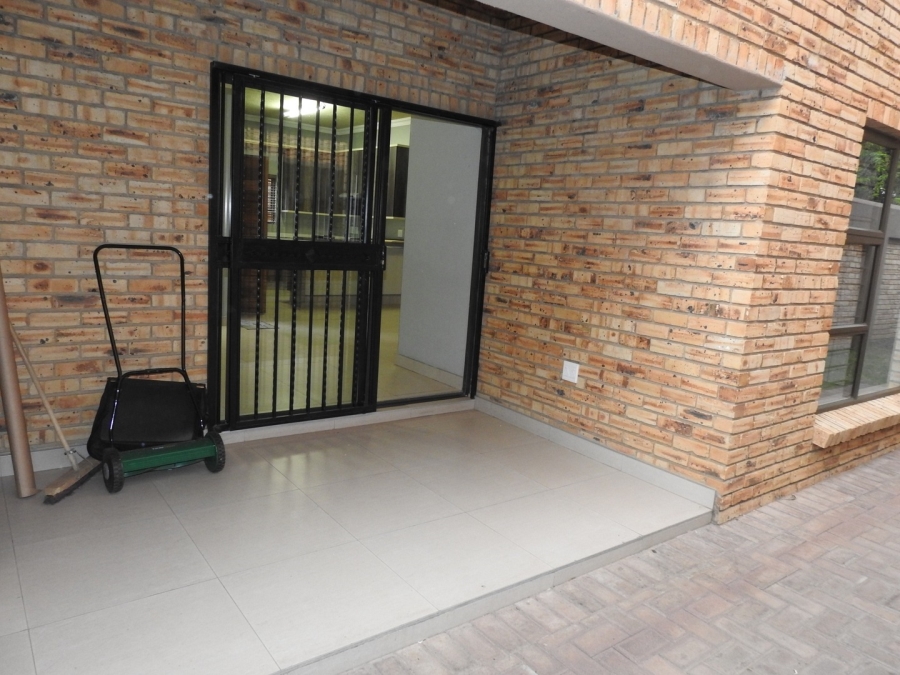 To Let 3 Bedroom Property for Rent in Ravenswood Gauteng