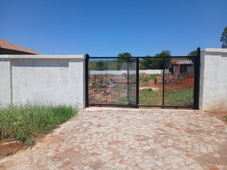 0 Bedroom Property for Sale in Lady Selborne Gauteng