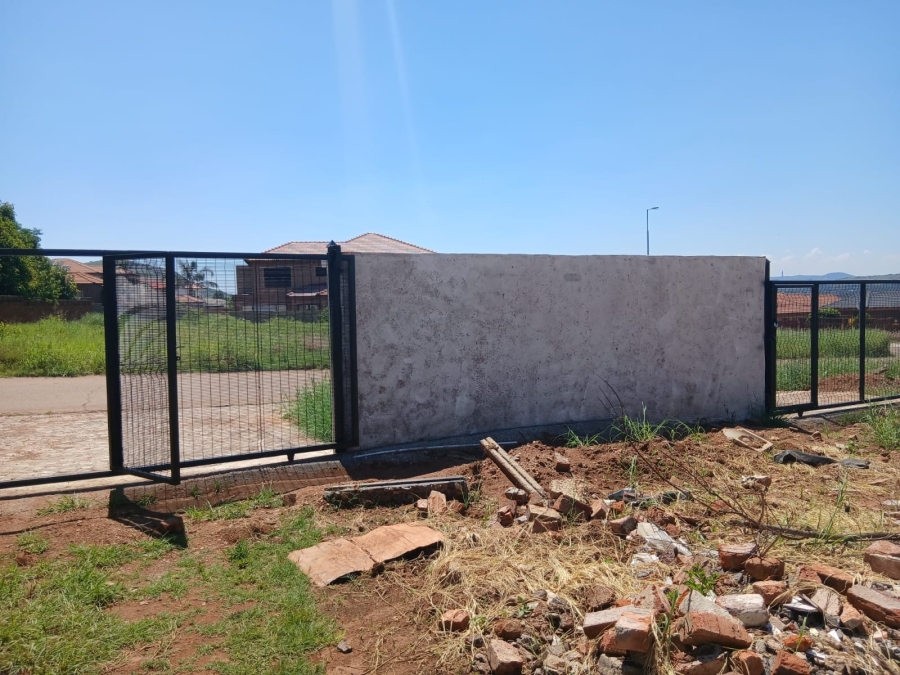 0 Bedroom Property for Sale in Lady Selborne Gauteng