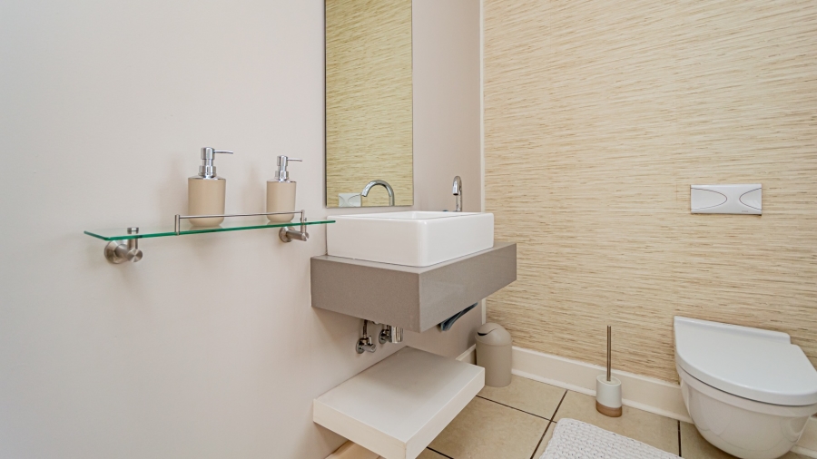 4 Bedroom Property for Sale in Midstream Estate Gauteng