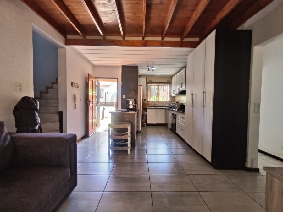3 Bedroom Property for Sale in Liefde en Vrede Gauteng