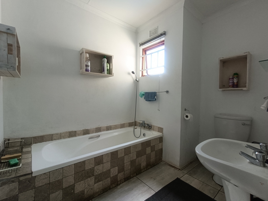 3 Bedroom Property for Sale in Liefde en Vrede Gauteng