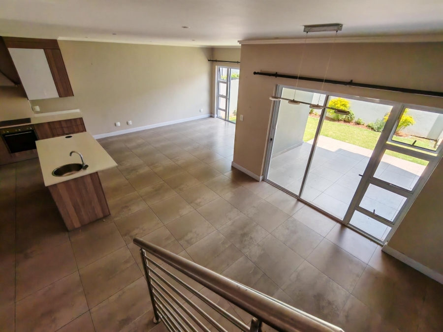 To Let 3 Bedroom Property for Rent in Sandown Gauteng