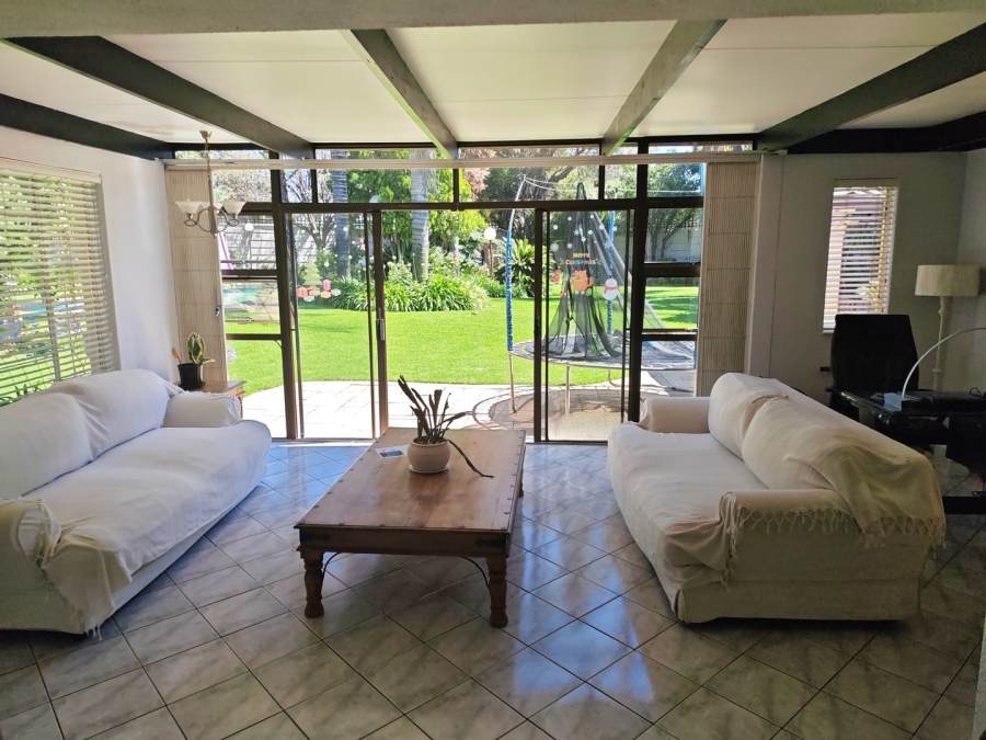 4 Bedroom Property for Sale in Brackenhurst Gauteng