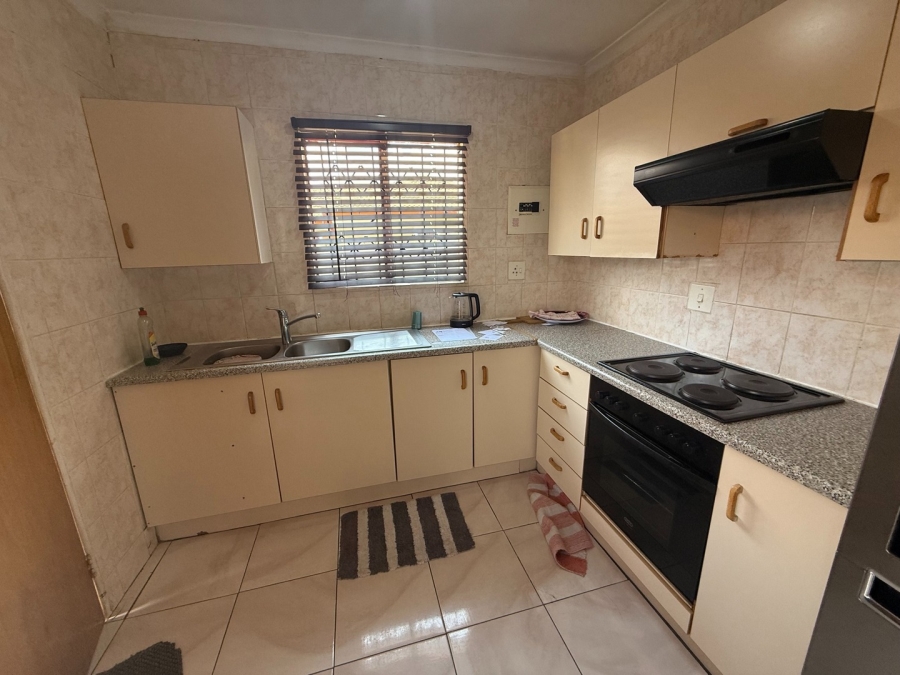 3 Bedroom Property for Sale in Alveda Park Gauteng