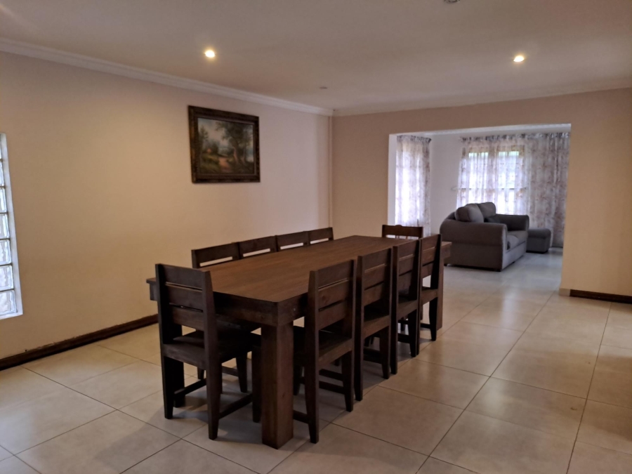 To Let 4 Bedroom Property for Rent in Denneoord Gauteng