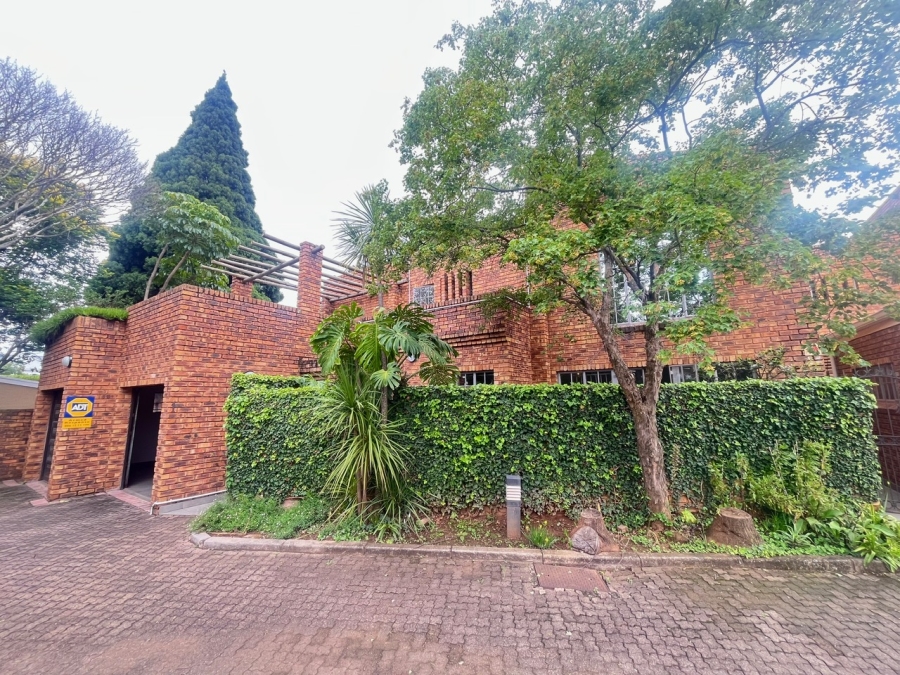 3 Bedroom Property for Sale in Brooklyn Gauteng