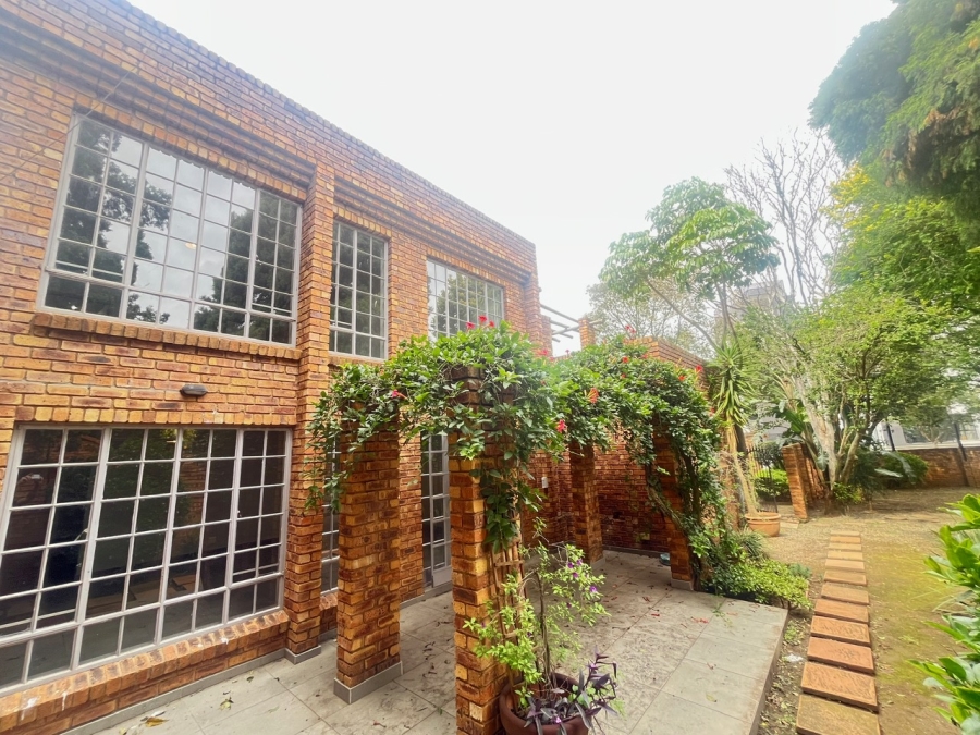 3 Bedroom Property for Sale in Brooklyn Gauteng